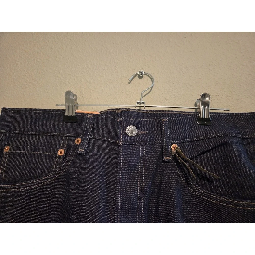 Levis 501 Jeans Mens 32x30 Blue Button Fly Straight Leg Denim